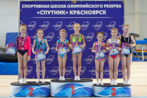 Наши спортсменки покоряют вершины Наши спортсменки покоряют вершины.